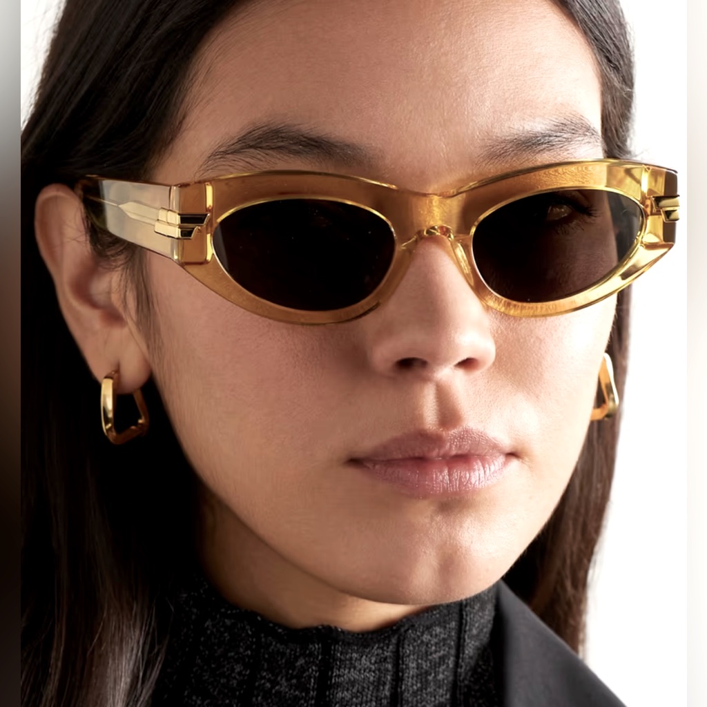 Bottega Veneta Summer Cat Eyes Sunglasses Color Yellow Gold
